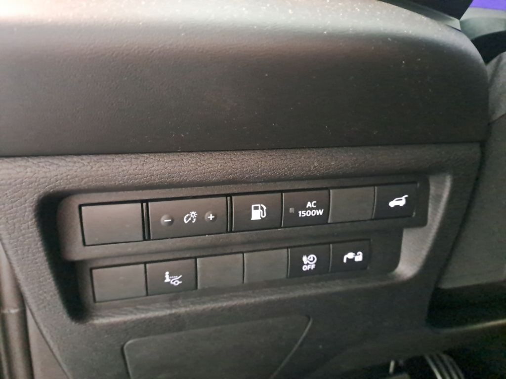 Mitsubishi Plug-in Hybrid Outlander