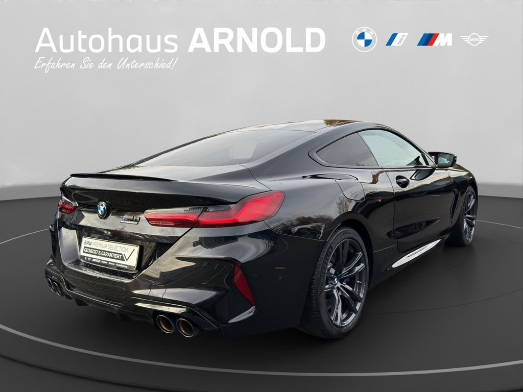 BMW M8 2025