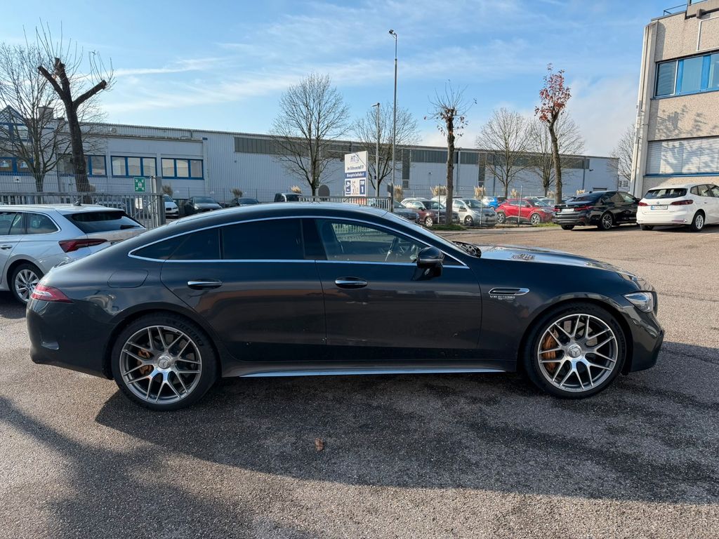 Mercedes-Benz AMG GT 2022