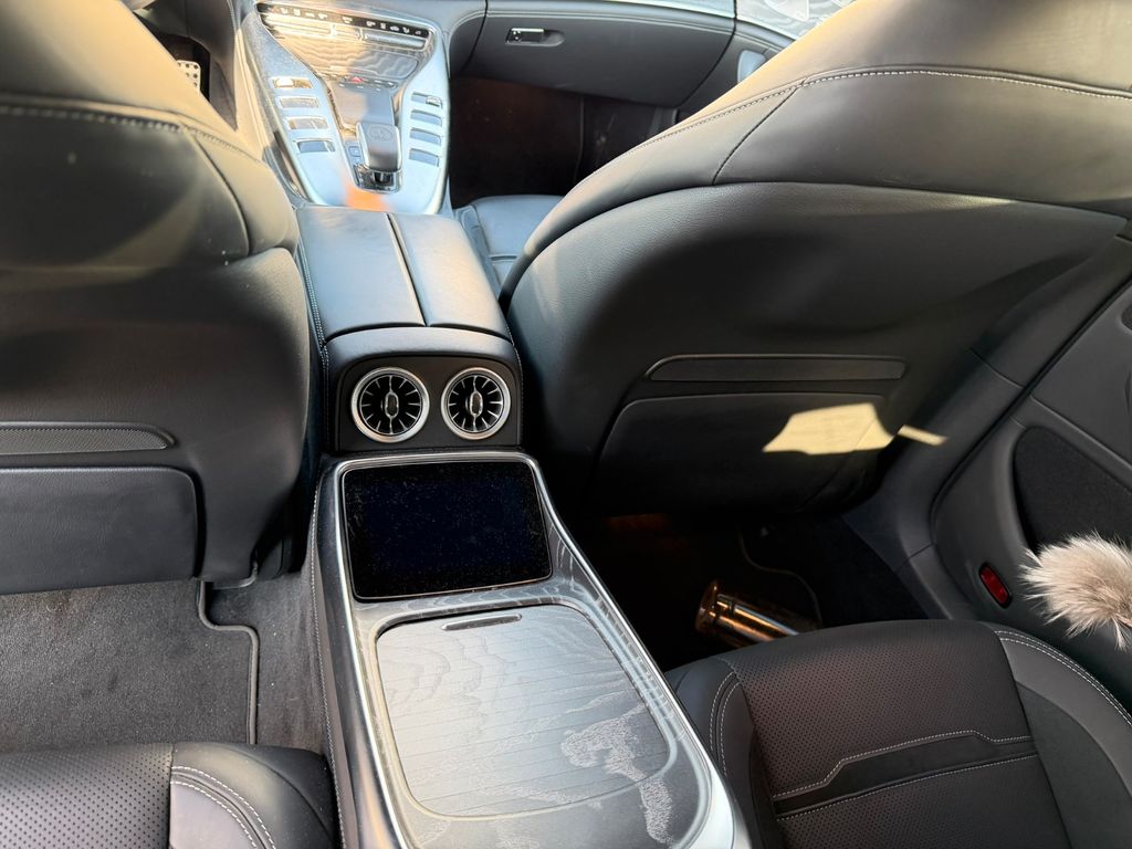 Mercedes-Benz AMG GT 2022