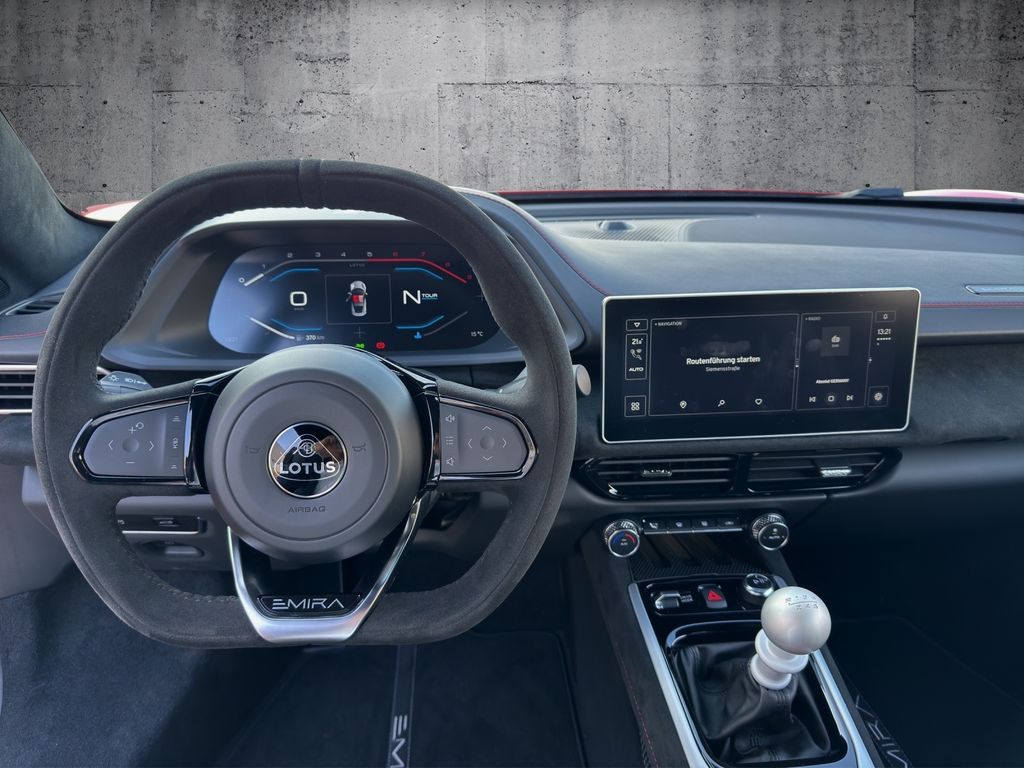Lotus Emira