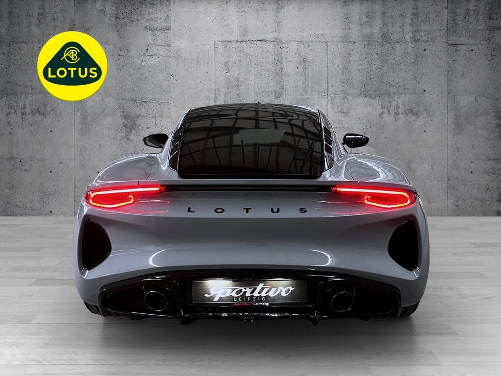 Lotus Emira