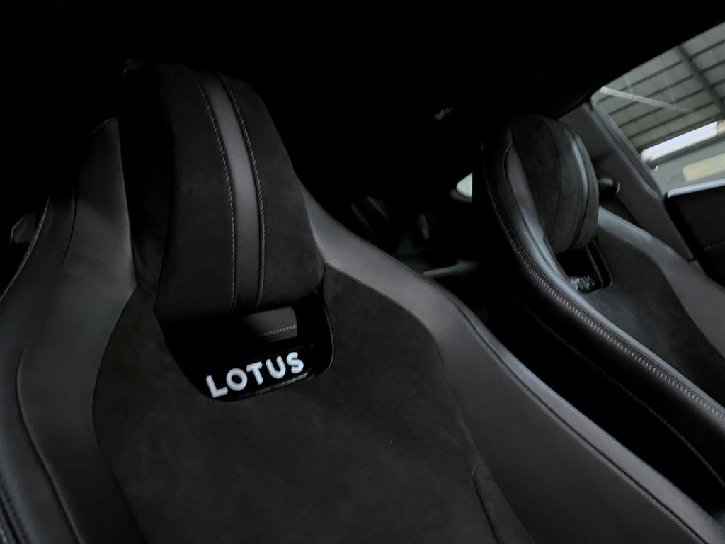 Lotus Emira