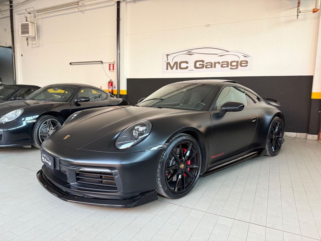 Porsche 911 2021