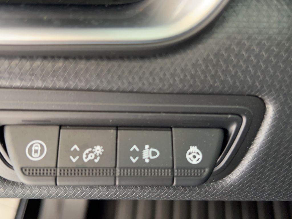 Mitsubishi Colt 2025