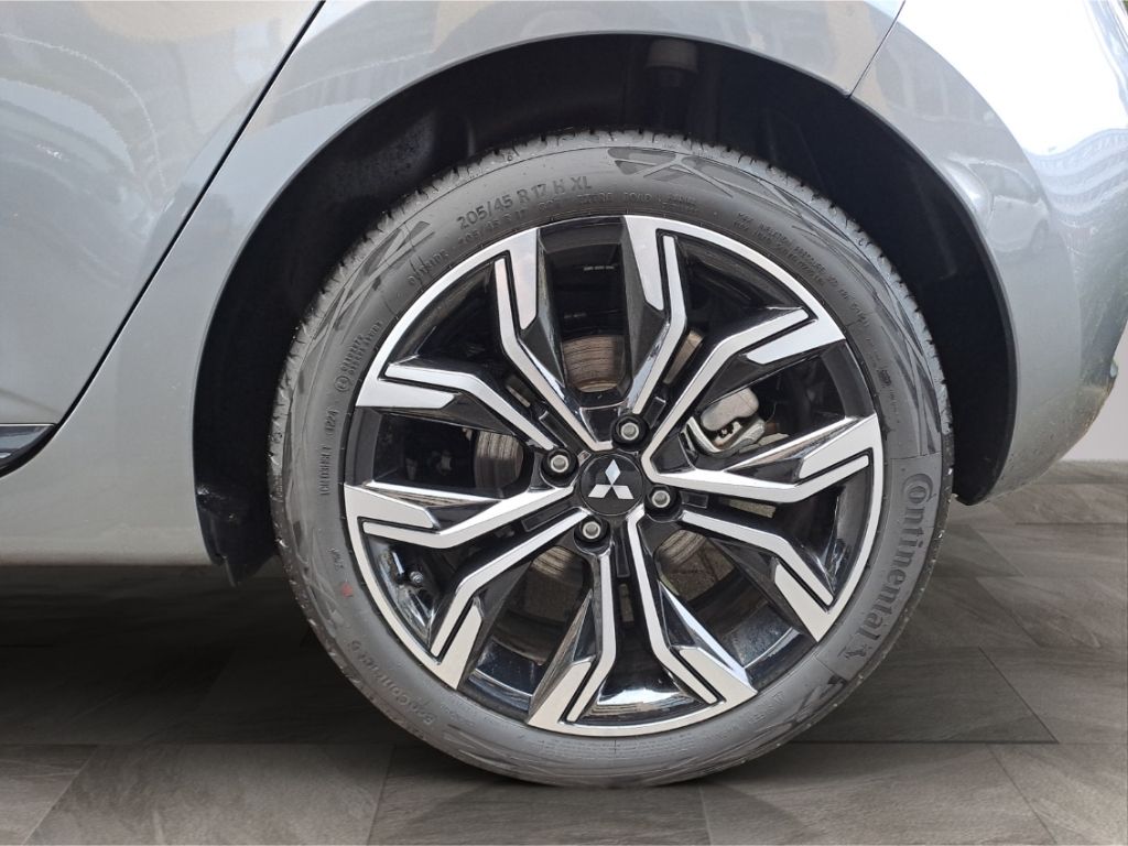 Mitsubishi Colt 2025