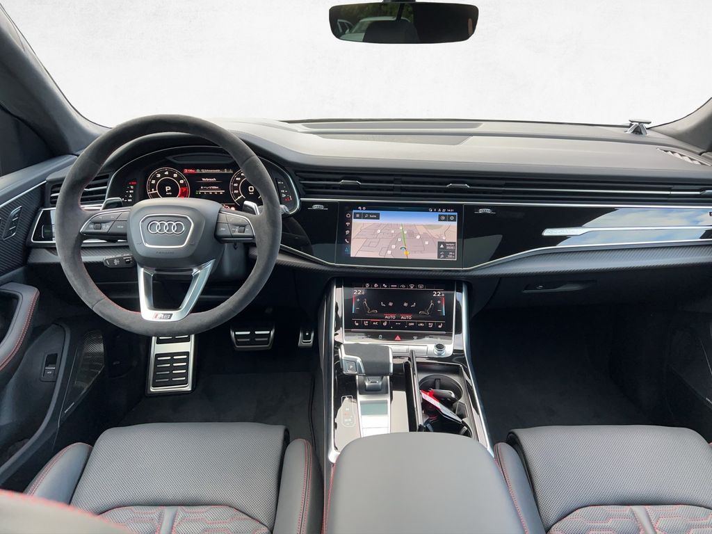 Audi RSQ8 2024