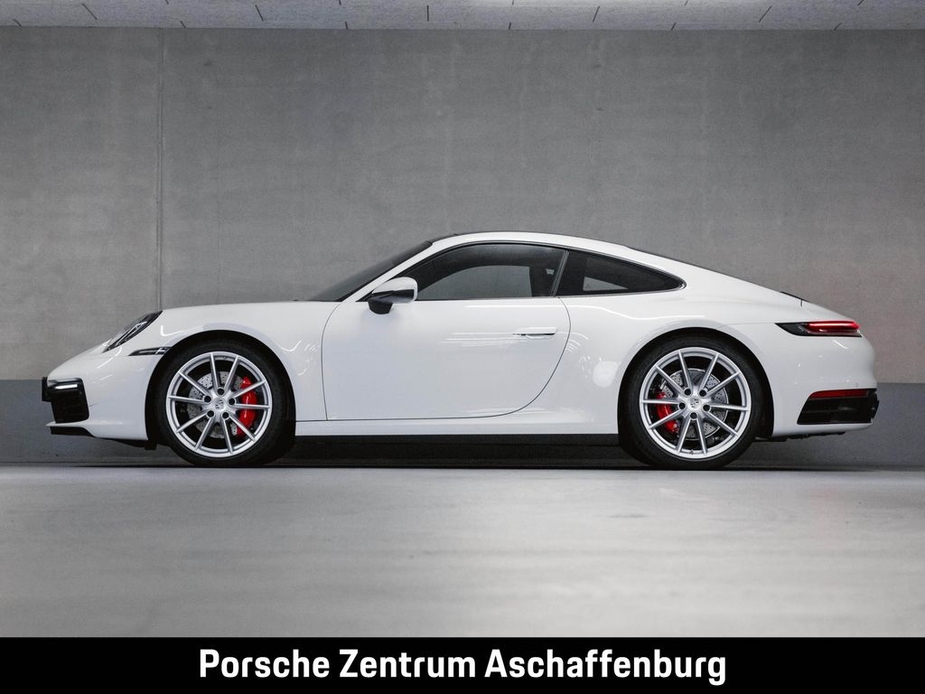Porsche 992 2024