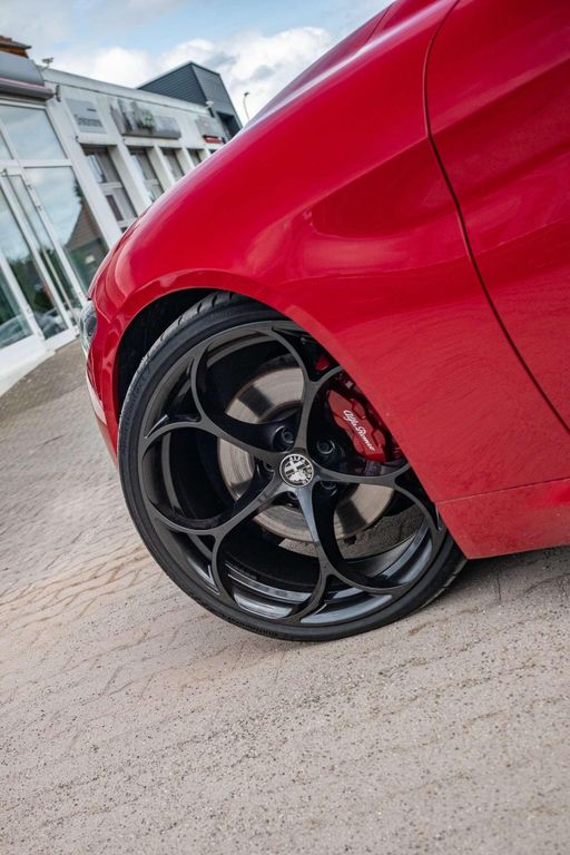 Alfa Romeo Giulia 2024