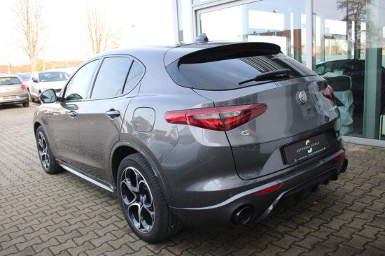Alfa Romeo Stelvio 2022