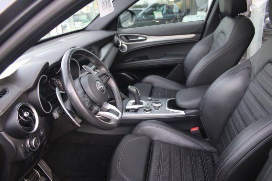 Alfa Romeo Stelvio 2022