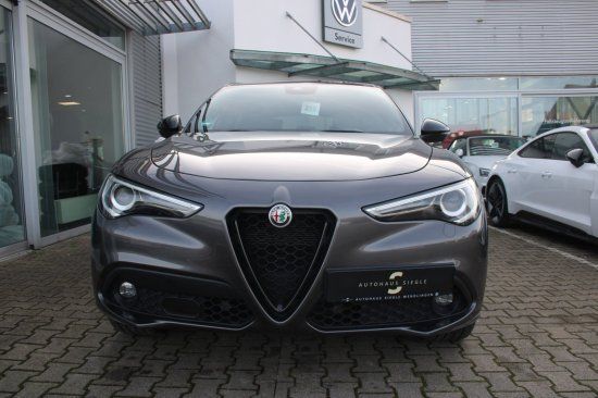 Alfa Romeo Stelvio 2022