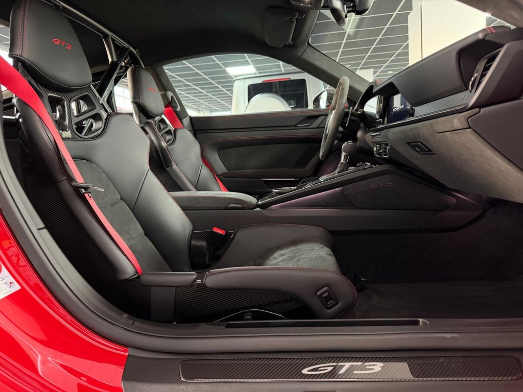 Porsche 992 2022