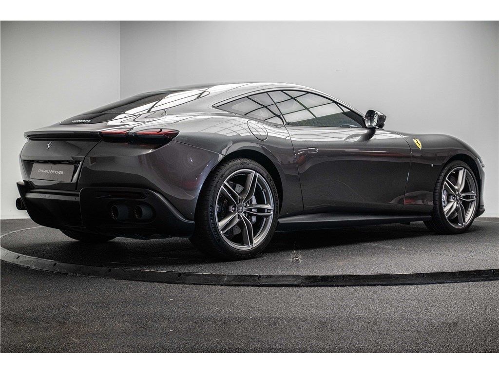 Ferrari Roma 2021