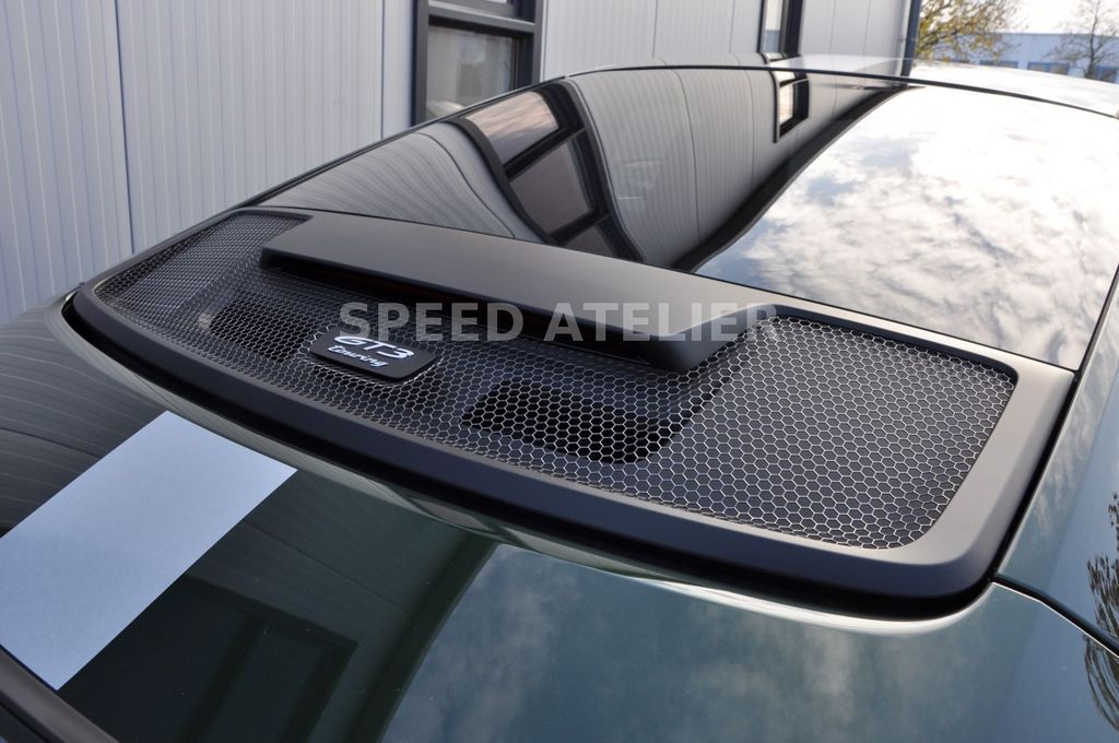 Porsche 992 2025