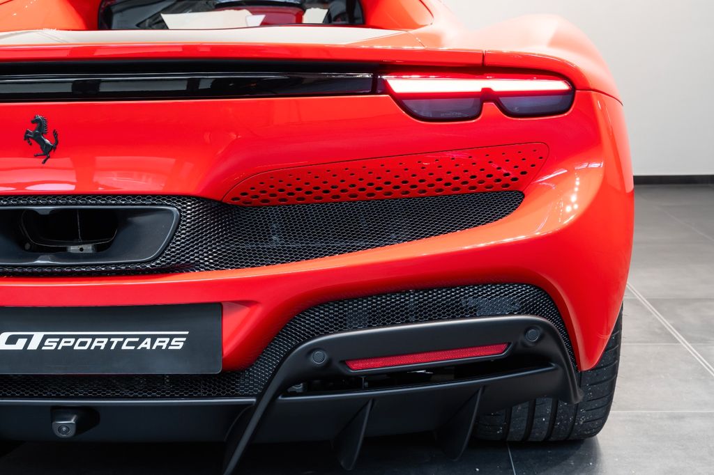 Ferrari 296 GTB 2023