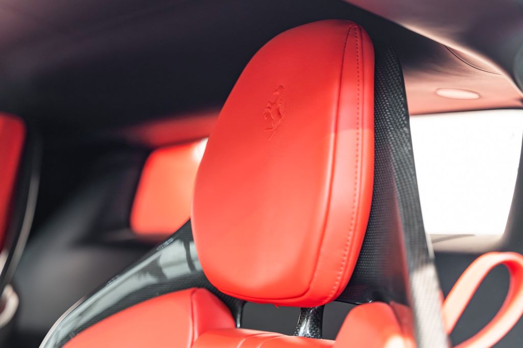 Ferrari 296 GTB 2023