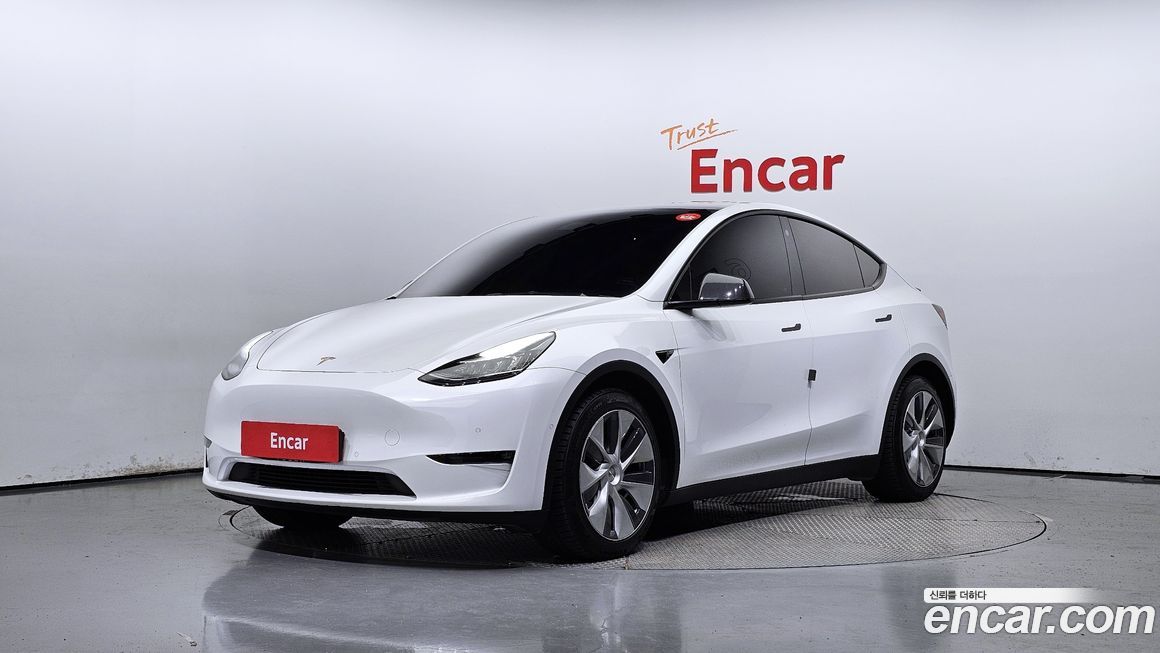 Tesla Model Y 2021