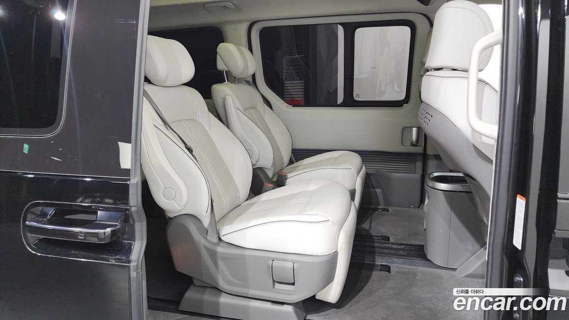 Hyundai Staria 2023