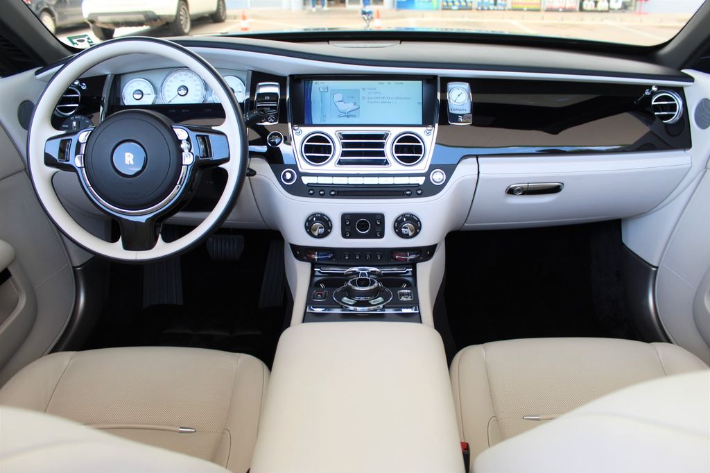 Rolls-Royce Dawn 2018