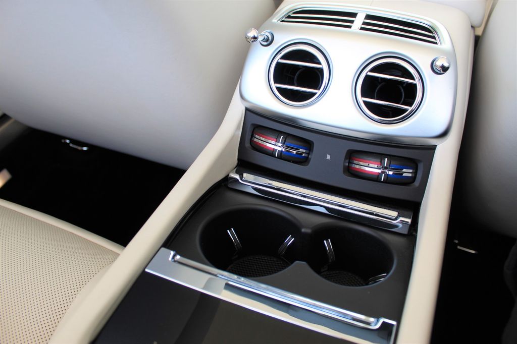 Rolls-Royce Dawn 2018