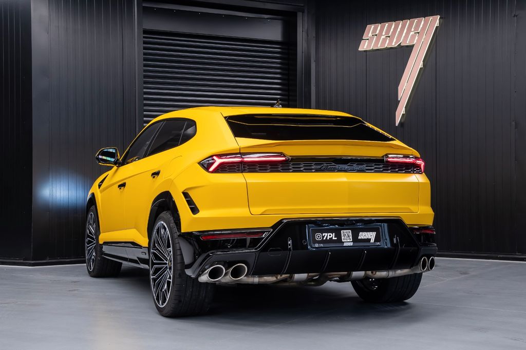Lamborghini Urus 2025
