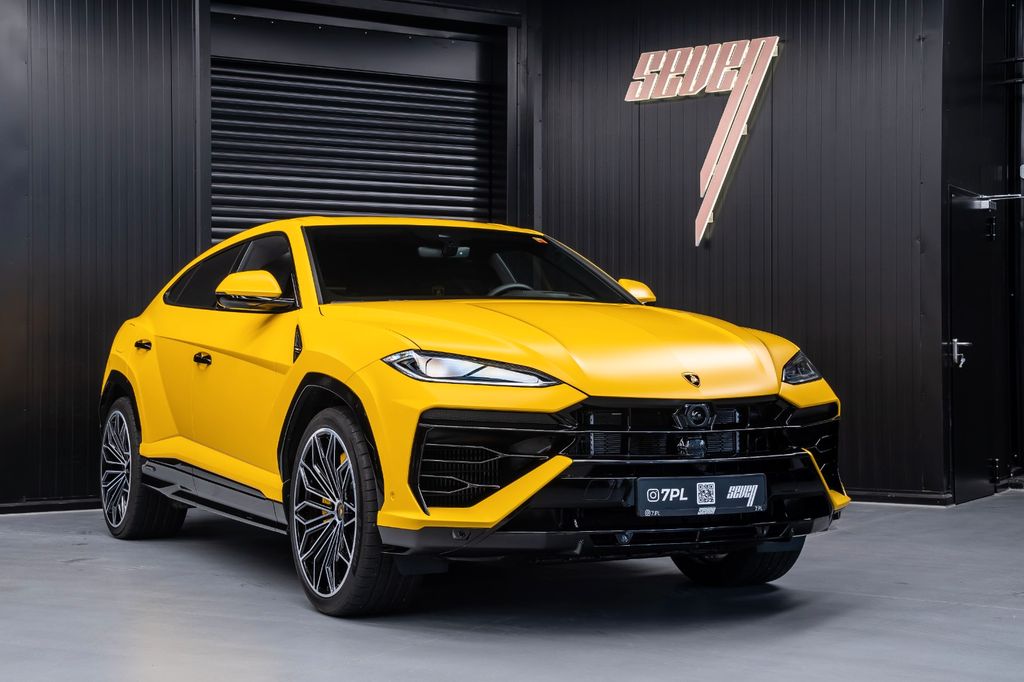 Lamborghini Urus 2025