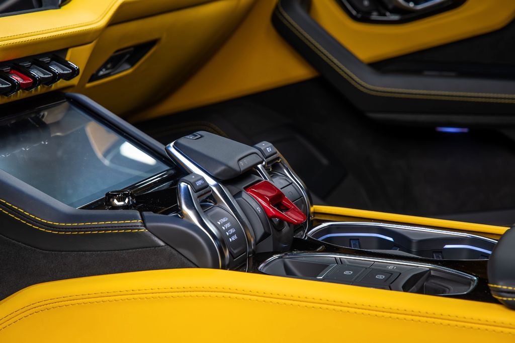 Lamborghini Urus 2025