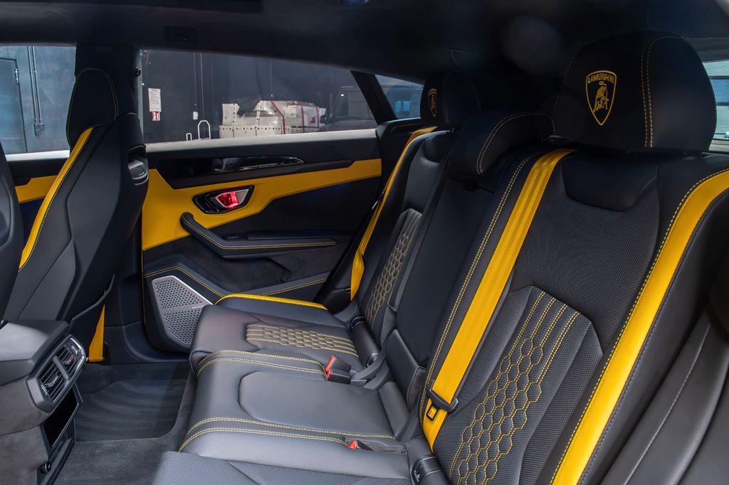 Lamborghini Urus 2025