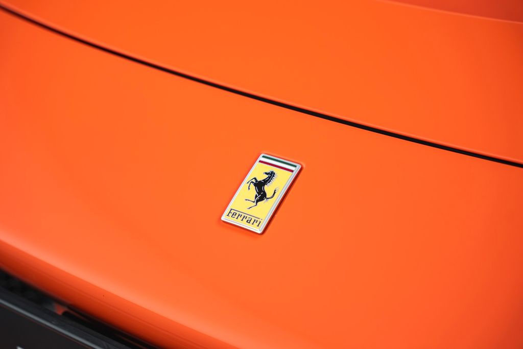 Ferrari F8 2022