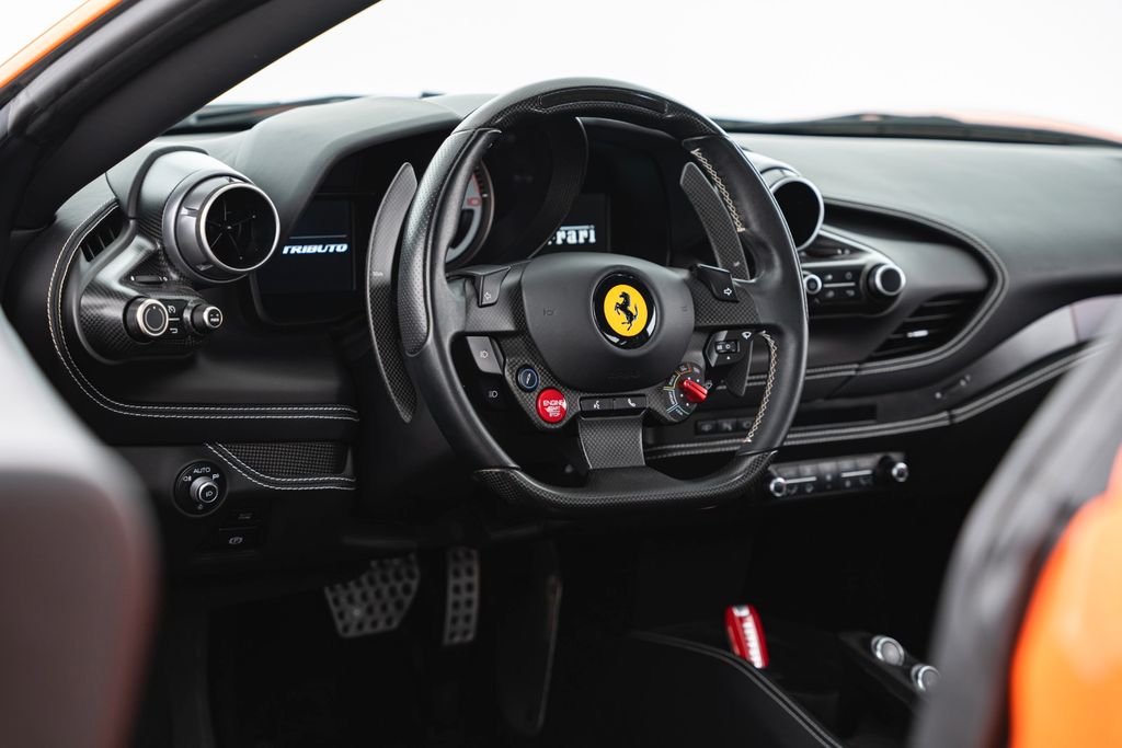 Ferrari F8 2022