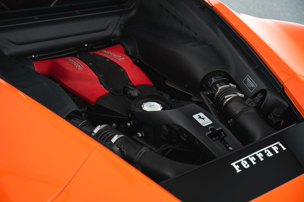 Ferrari F8 2022