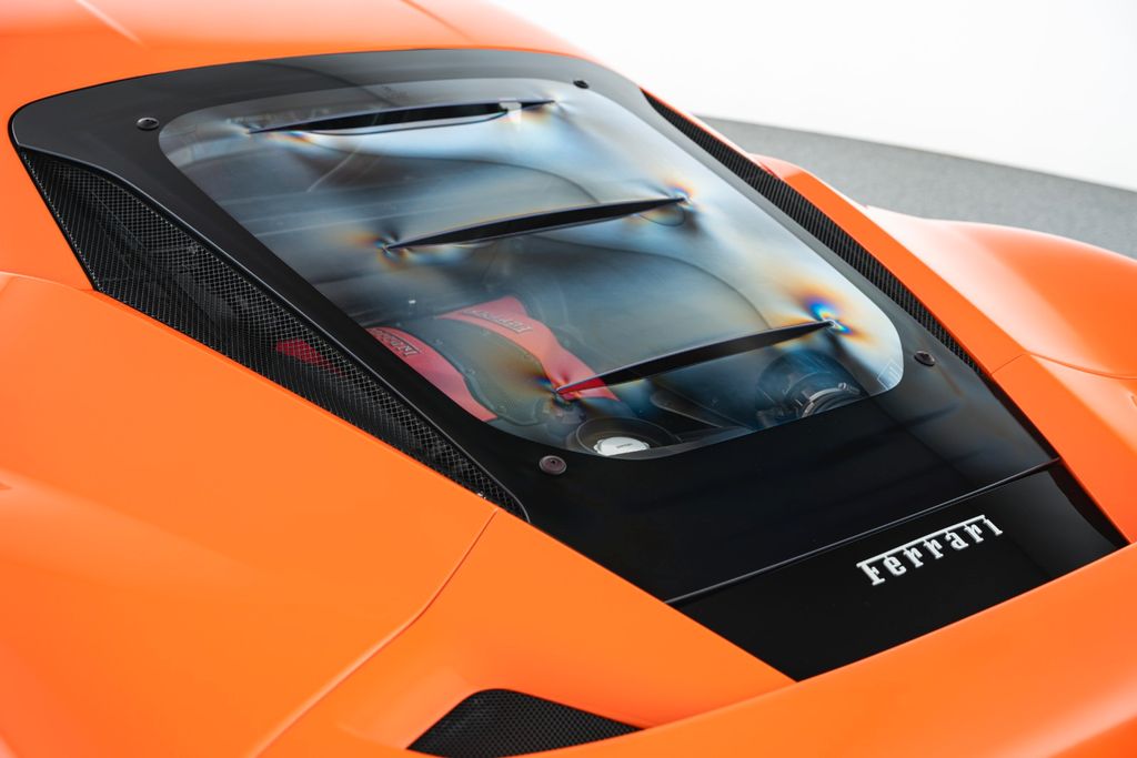 Ferrari F8 2022