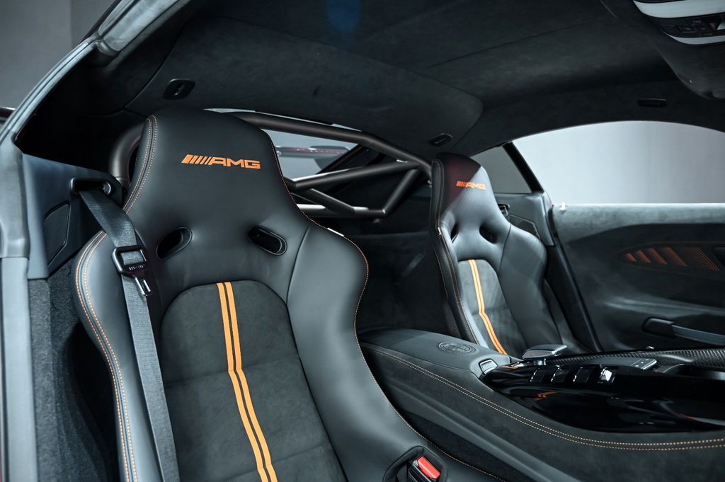 Mercedes-Benz AMG GT 2022