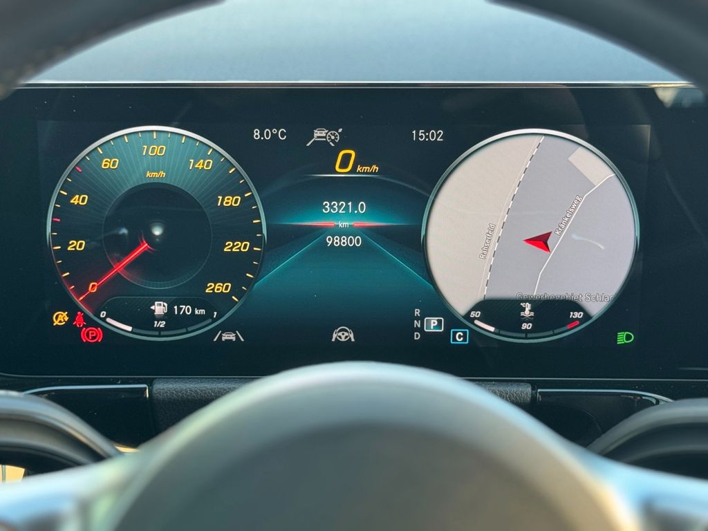 Mercedes-Benz GLA 200 2021