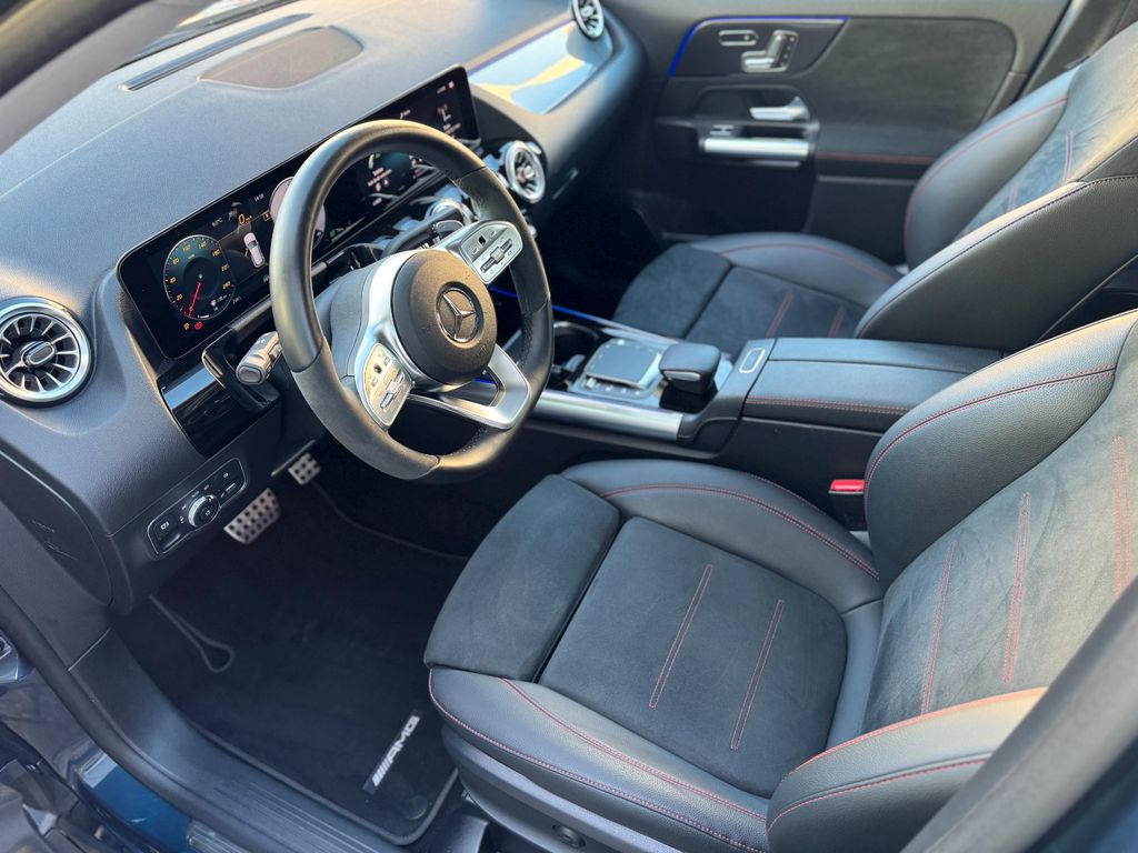 Mercedes-Benz GLA 200 2021