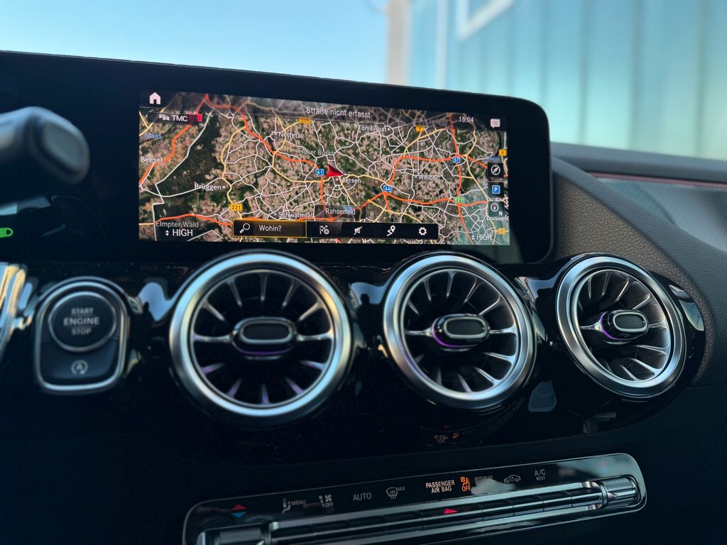 Mercedes-Benz GLA 200 2021