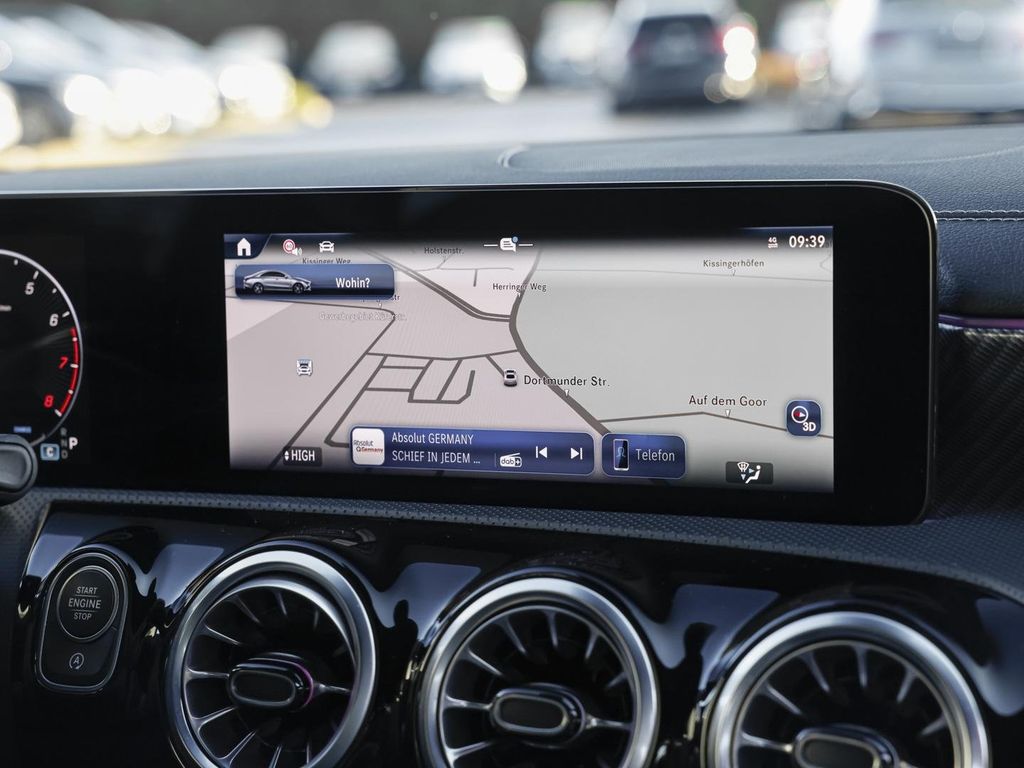 Mercedes-Benz CLA 180 2024