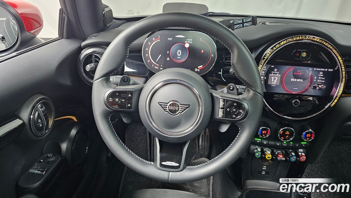 Mini Cooper 2023