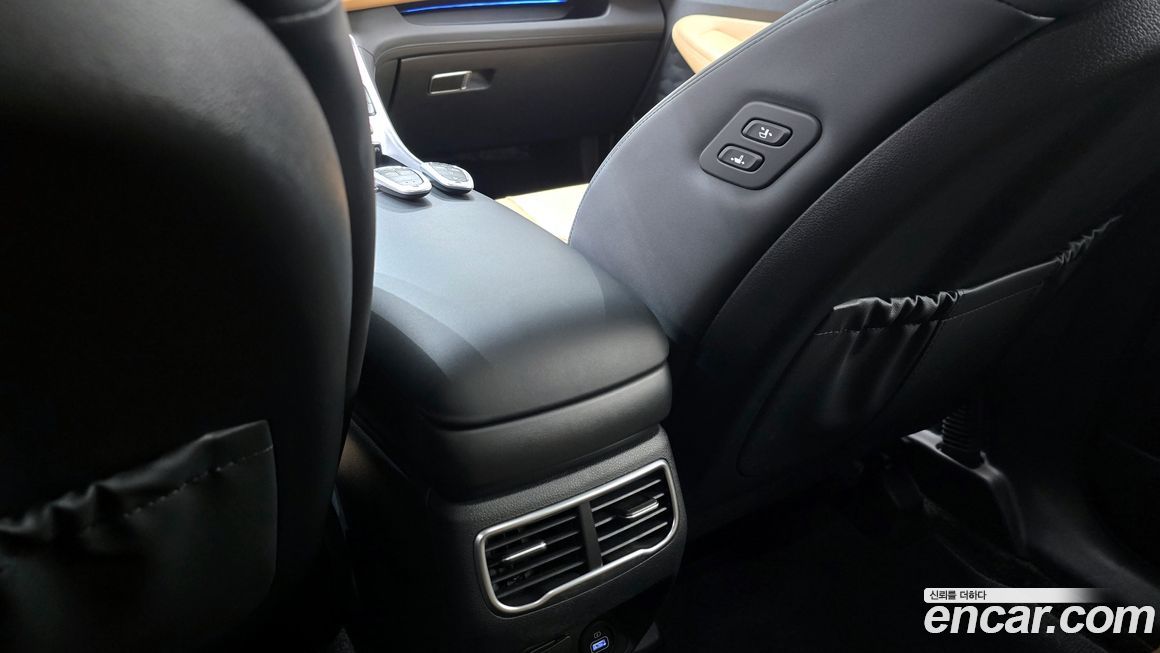 Hyundai Santafe 2023