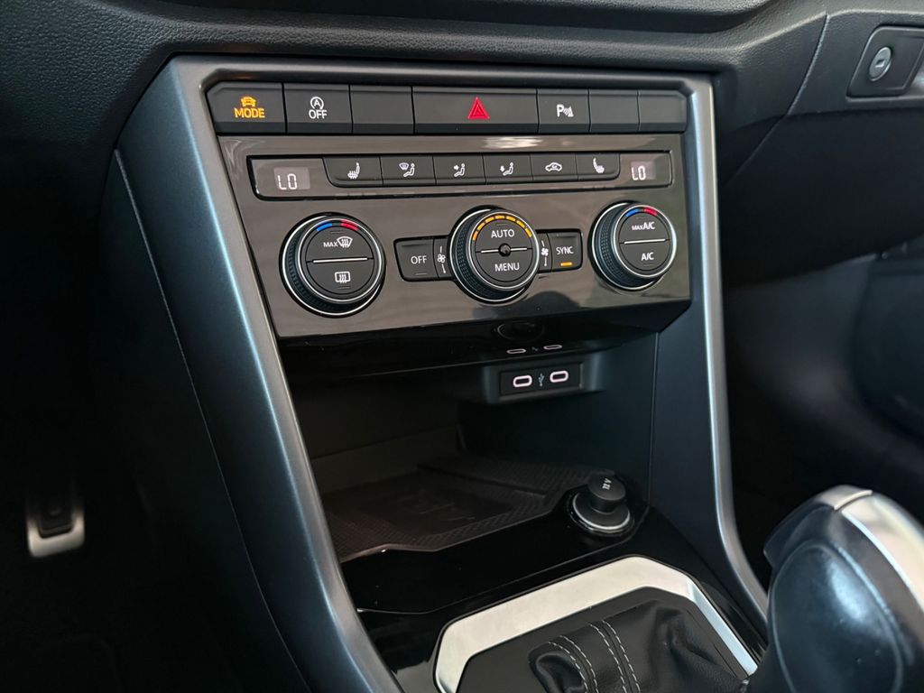 Volkswagen T-Roc 2021