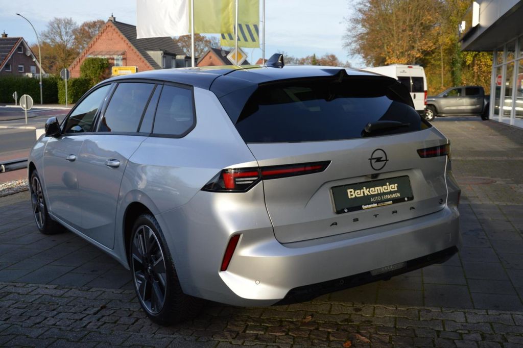 Opel Astra 2025