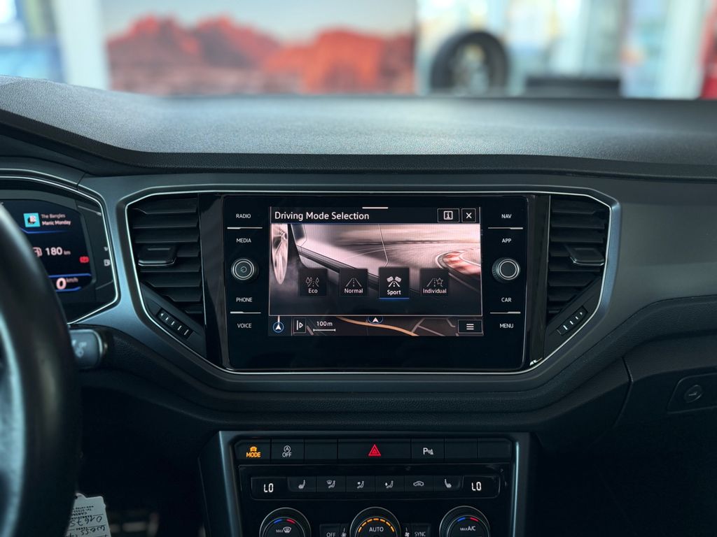 Volkswagen T-Roc 2021