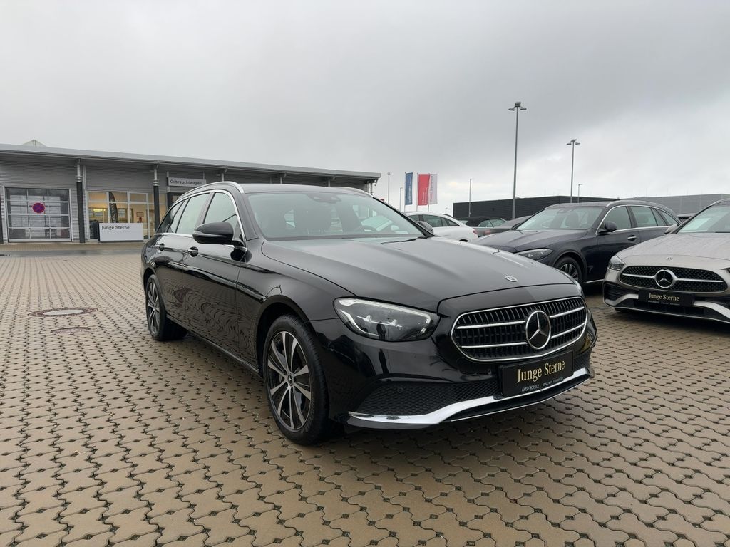 Mercedes-Benz E 300 2022