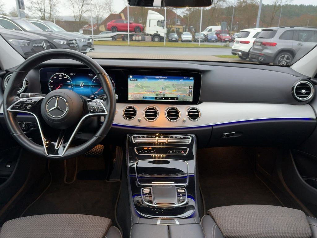 Mercedes-Benz E 300 2022