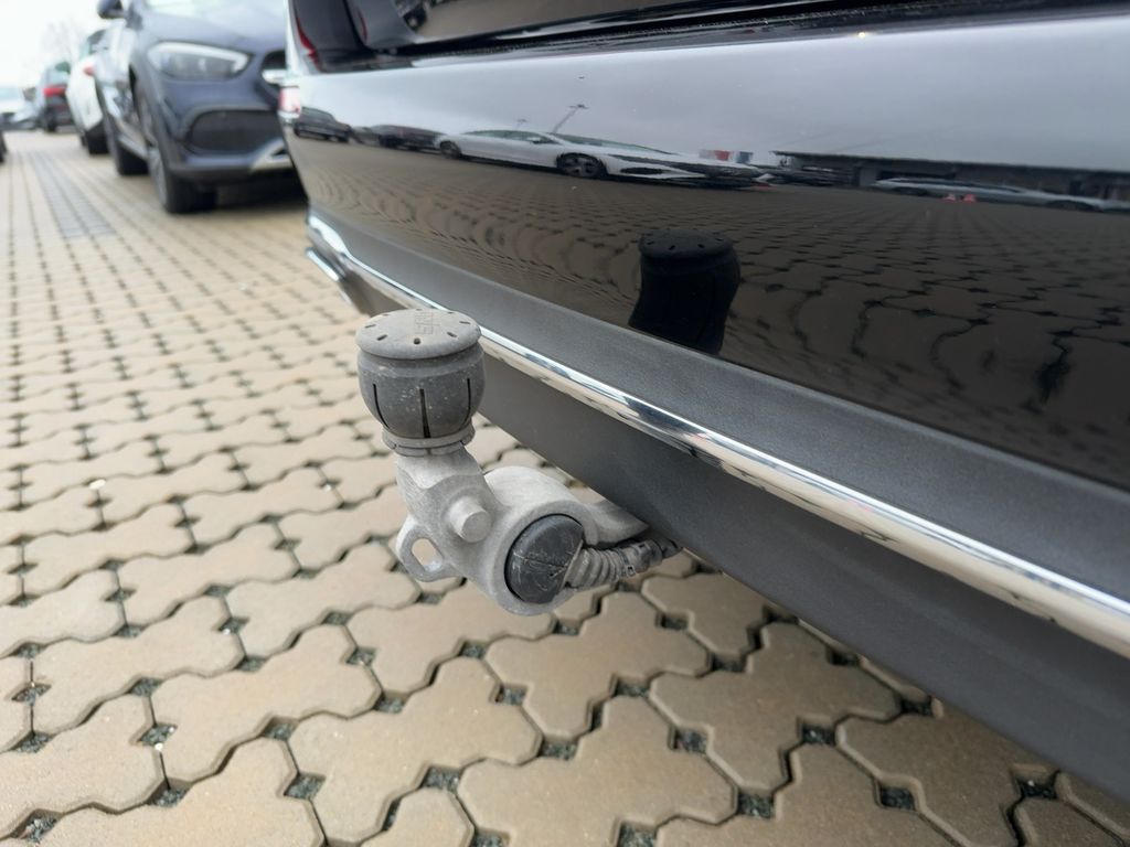 Mercedes-Benz E 300 2022