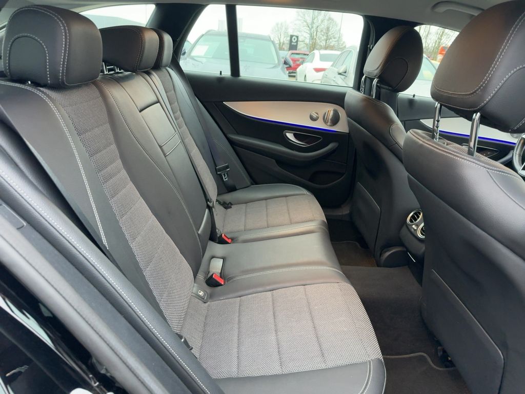 Mercedes-Benz E 300 2022