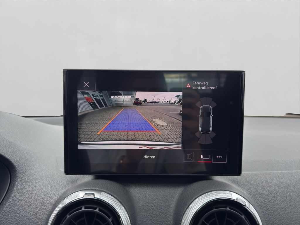 Audi Q2 2024