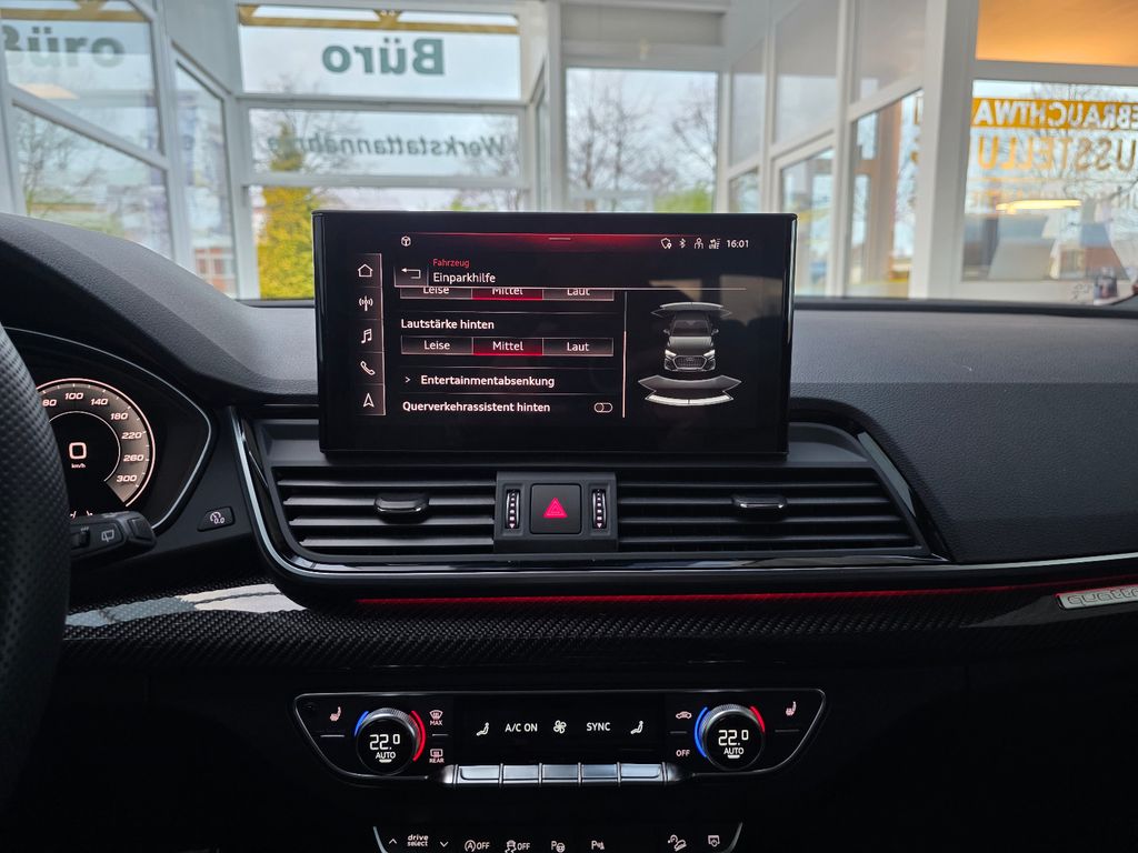 Audi SQ5 2025