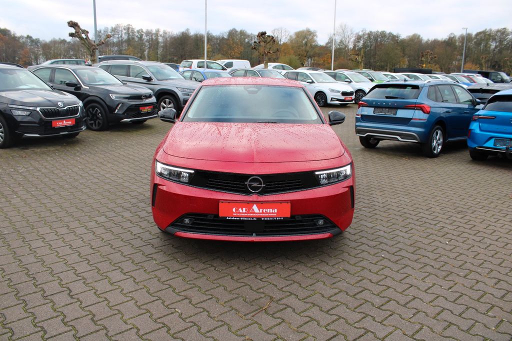 Opel Astra 2023